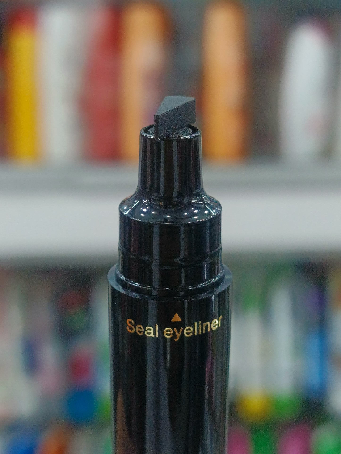 Miss rose 2in1 magic marker eyeliner