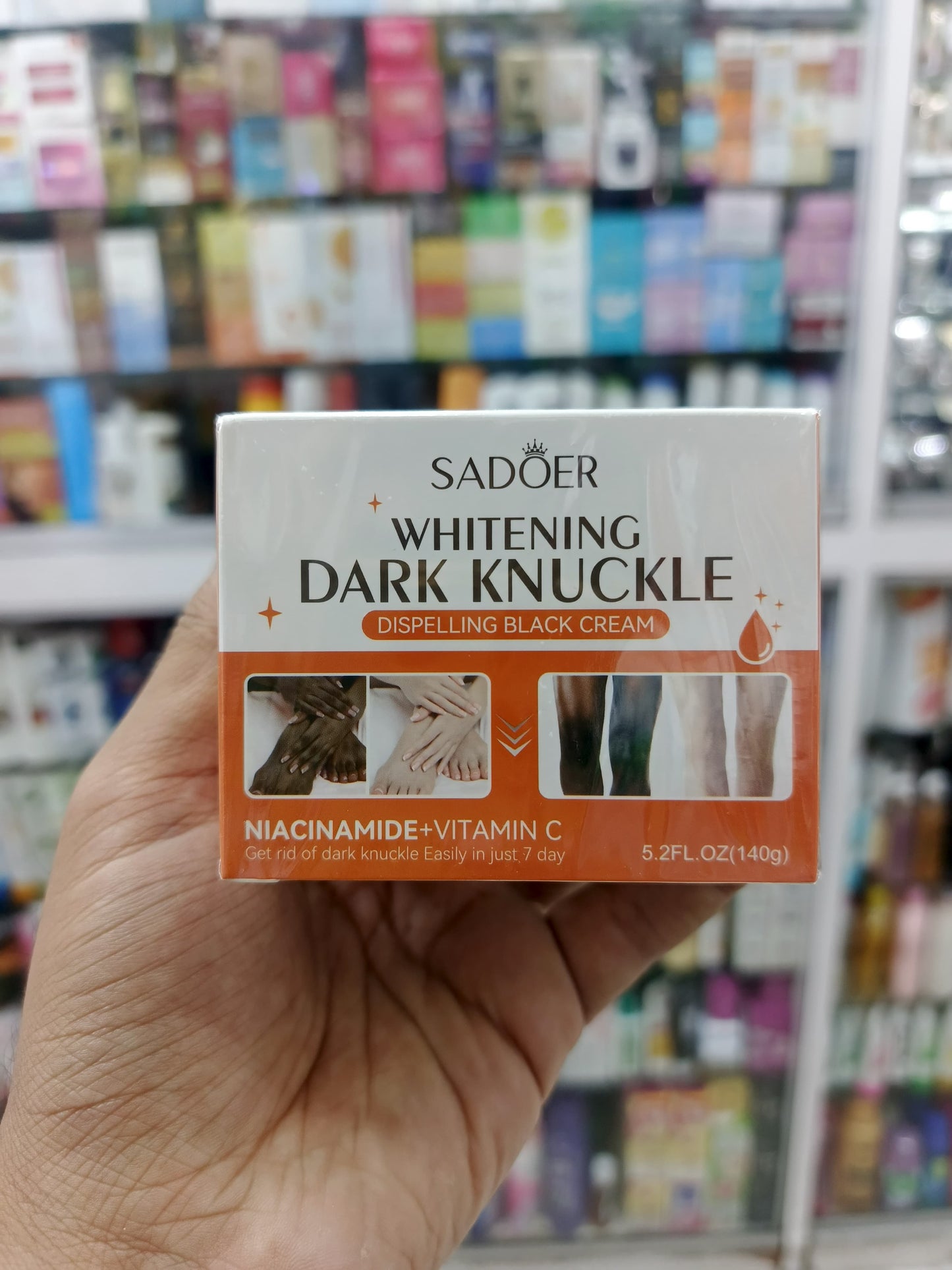 Sadoer , whitening dark knuckle cream with niacinamide + Vitamin C cream