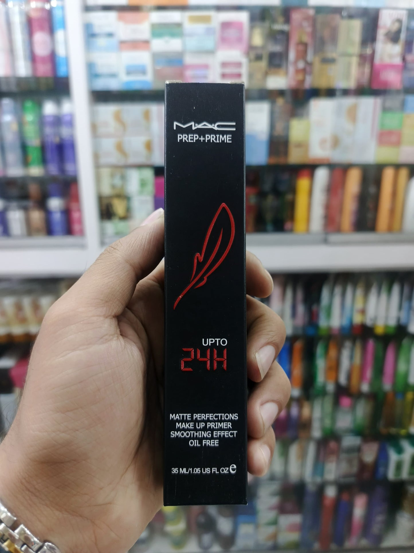 Mac, 24H lasting matte makeup primer