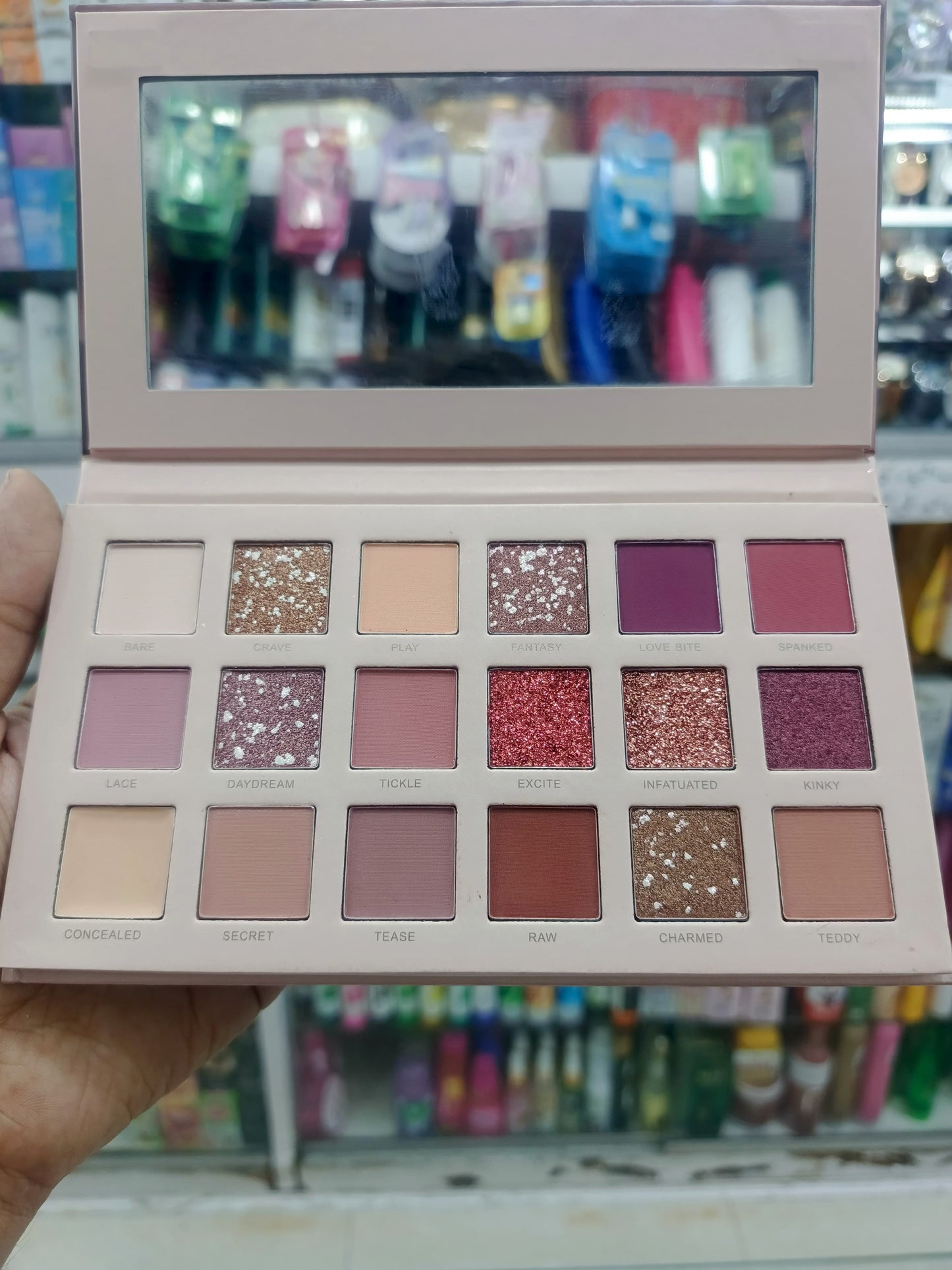 Miss rose, Nude 18 color eyeshadow palette
