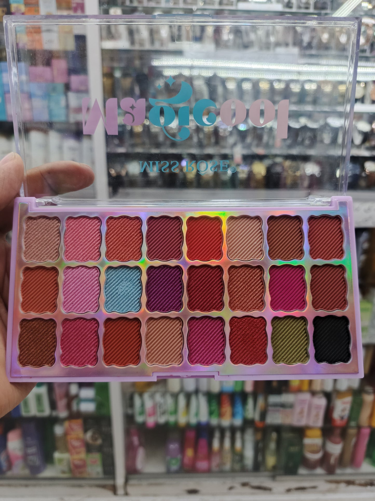 Miss rose, Magicool, 24 color eyeshadow palette (RED)
