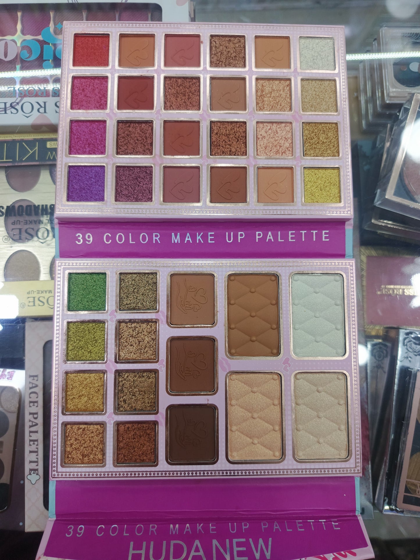 Huda new, Beauty, 39 colors makeup palette