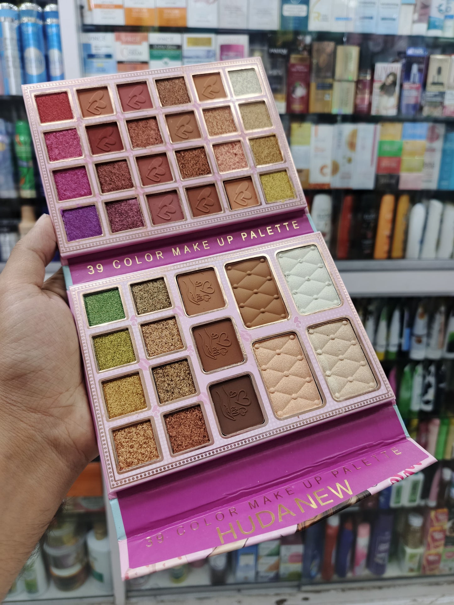 Huda new, Beauty, 39 colors makeup palette