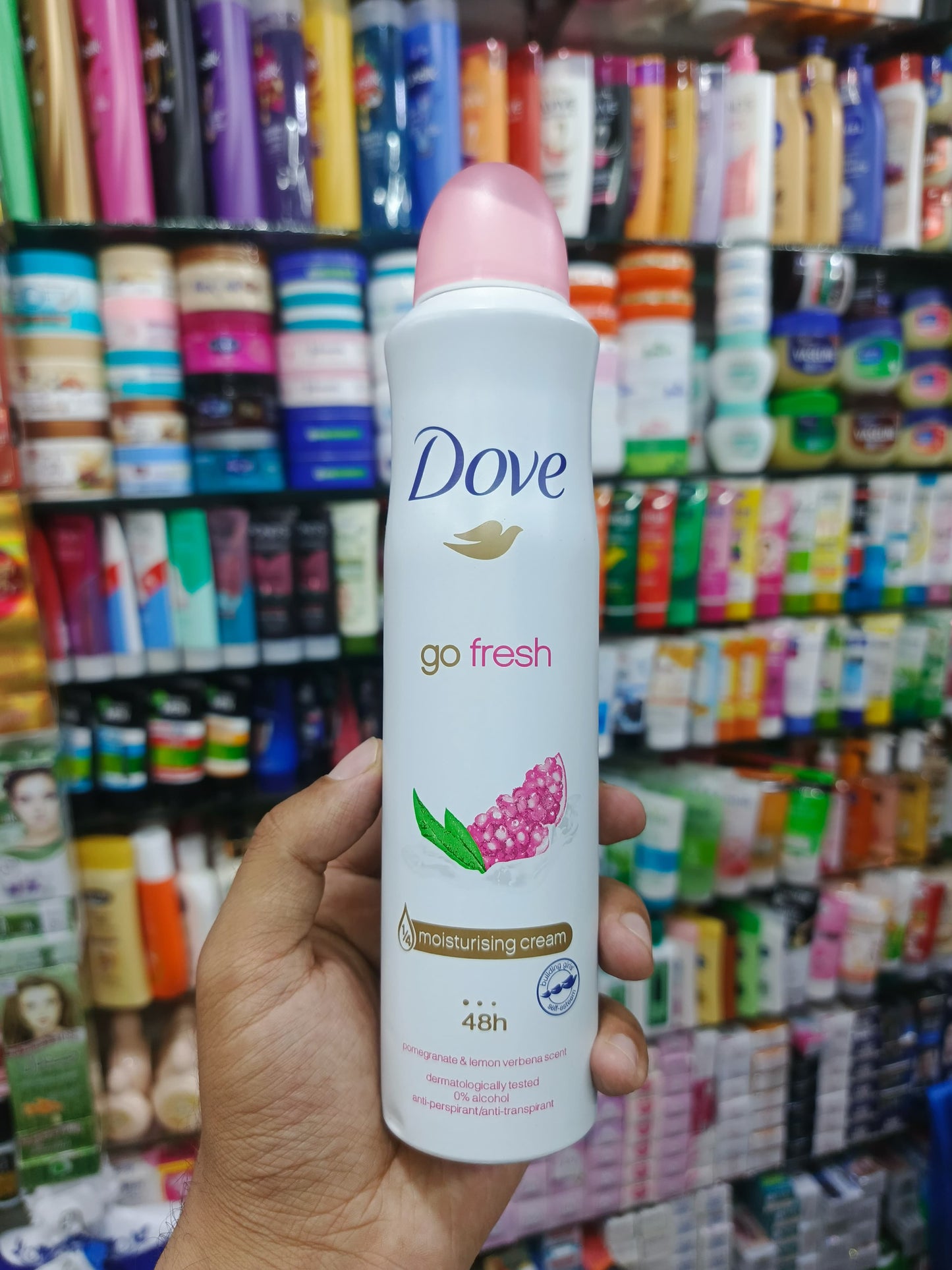 Dove, Go fresh, Pomegranate deodrant body spray, 250ml
