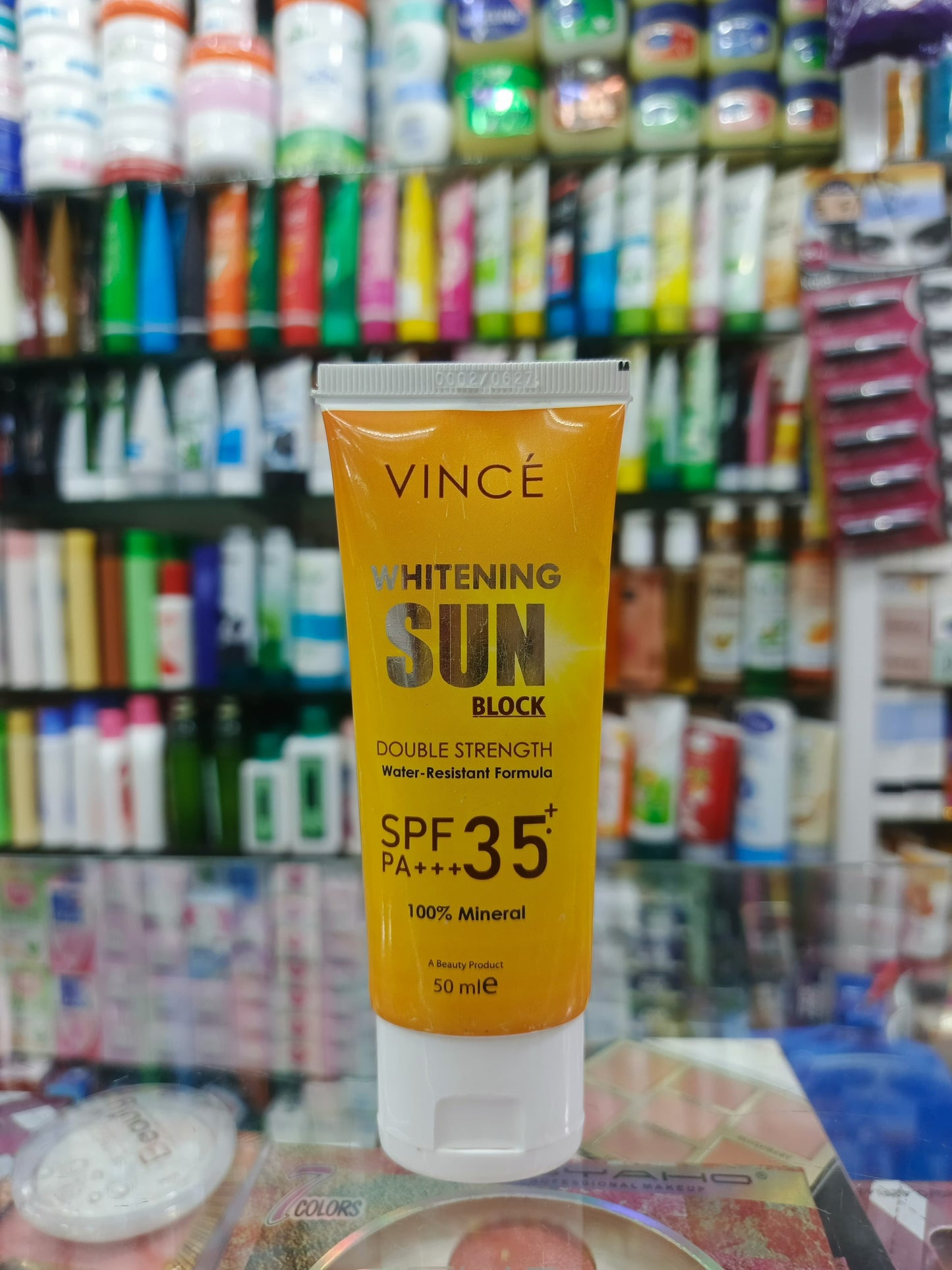 Vince, Whitening sunblock, Double strenght, SPF-35+, 50ml