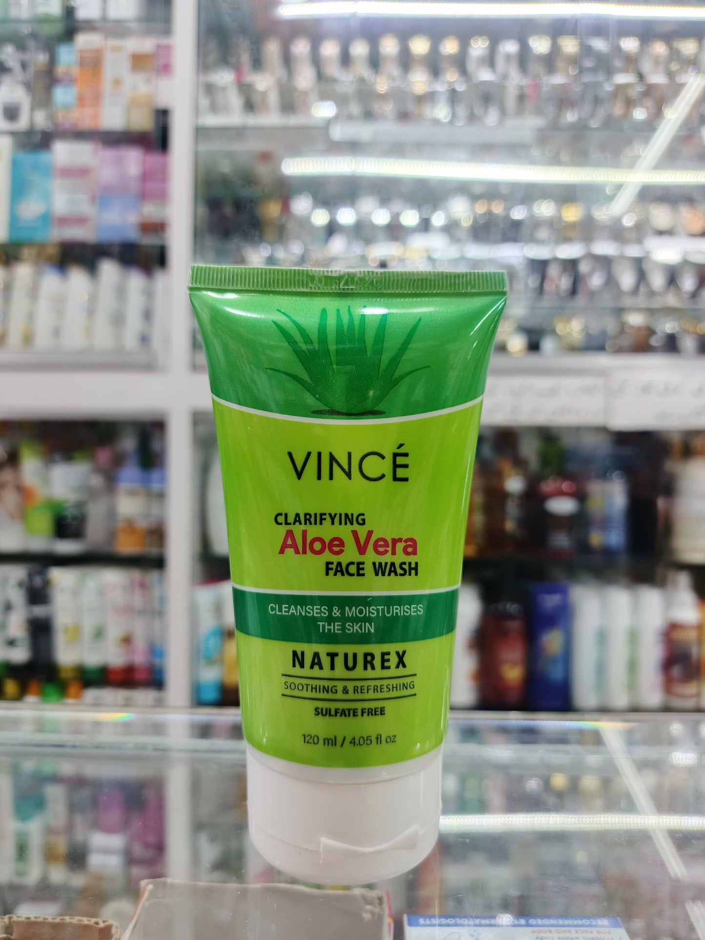 Vince, clarifying aloe vera face wash, 120ml
