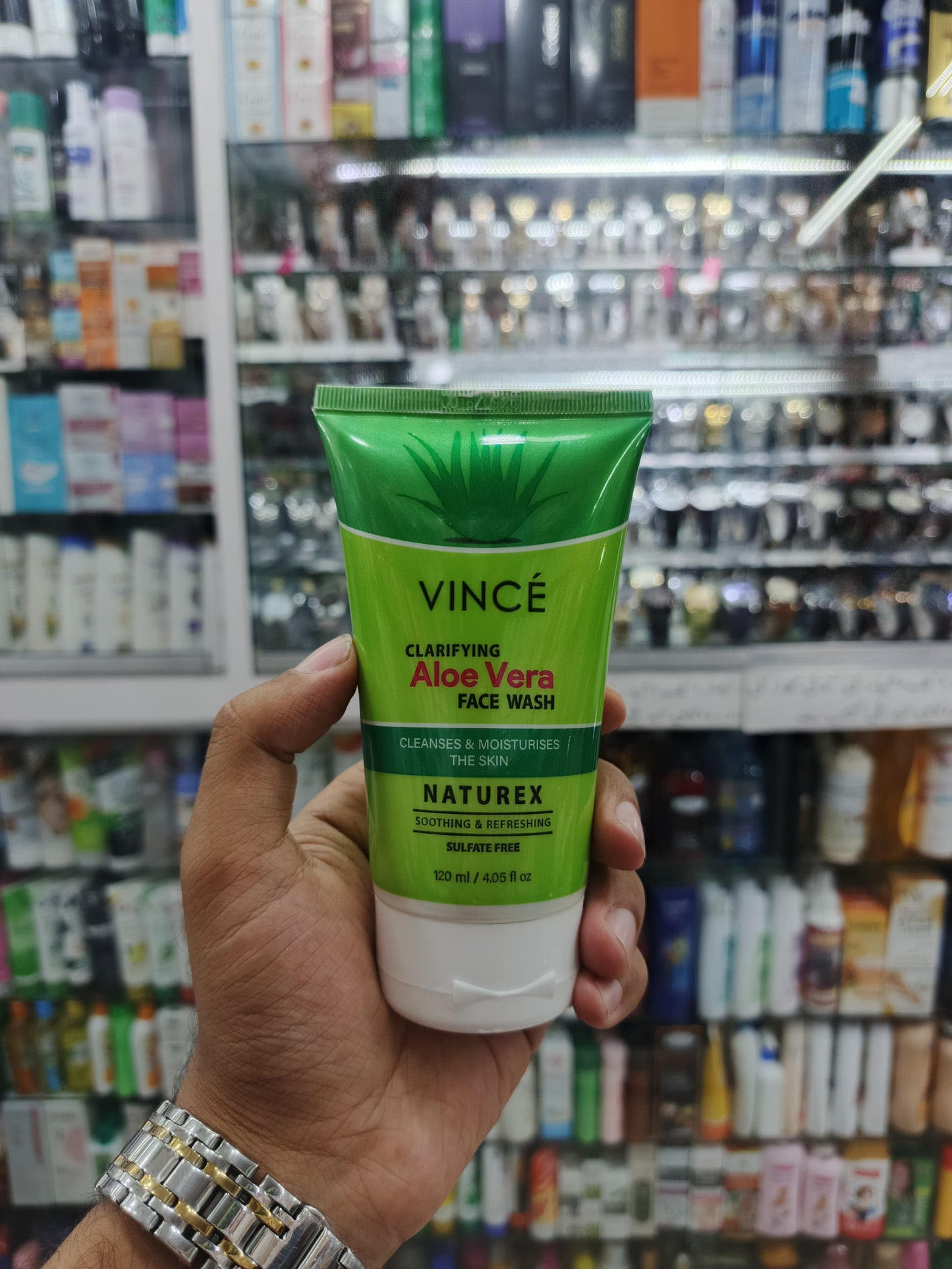 Vince, clarifying aloe vera face wash, 120ml