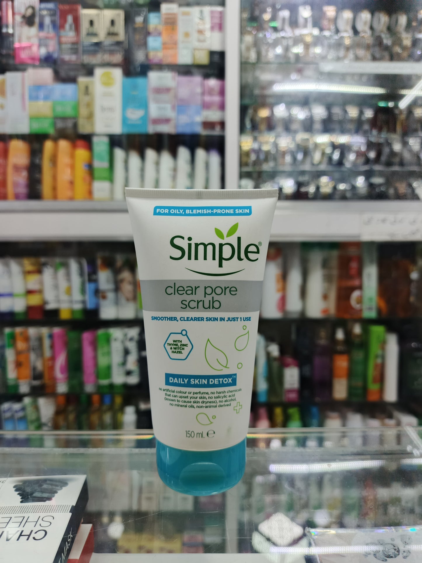 Simple, Clear pore scrub, 150ml