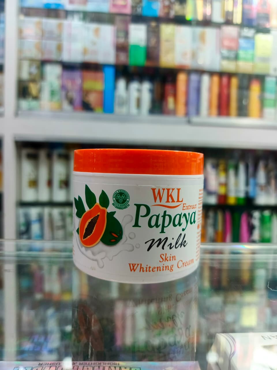 Fruit of wokali, Whitening face cream with papaya & milk exract