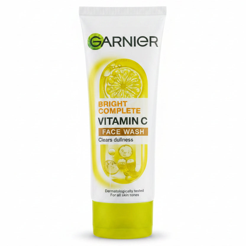 Garnier Bright Complete Vitamin C Face Wash 100ml (Imported)