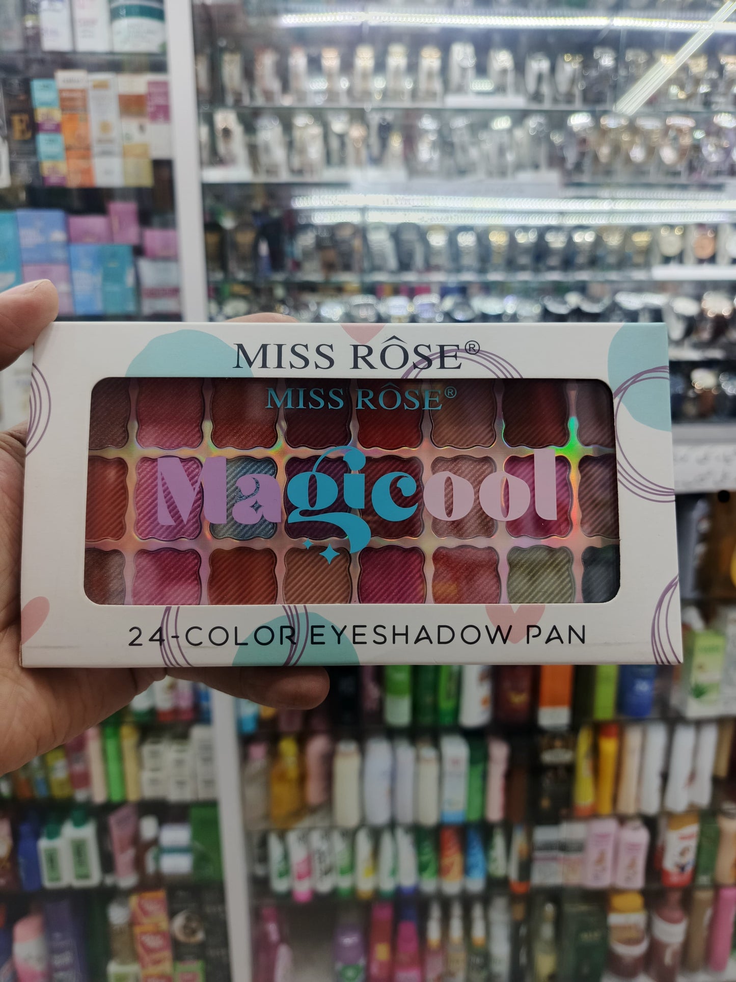 Miss rose, Magicool, 24 color eyeshadow palette (RED)