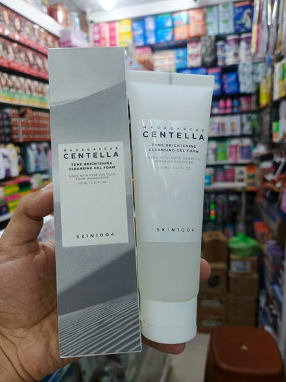 ✨ SKIN1004 Madagascar Centella Tone Brightening BHA Foam – 125ml