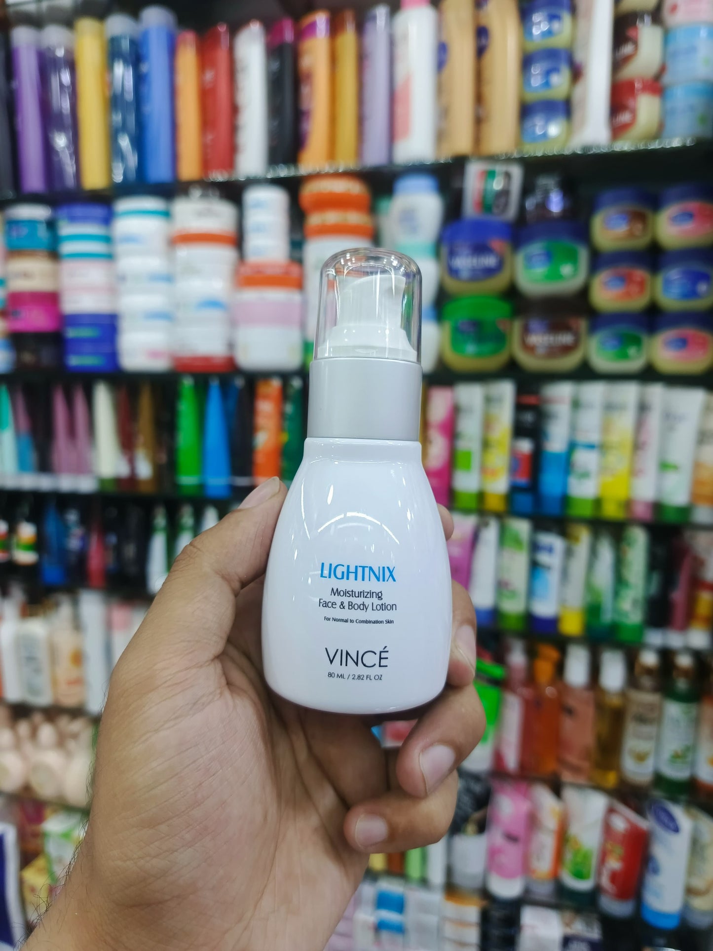 Vince, Lightnix Moisturizing face & lotion, 80ml