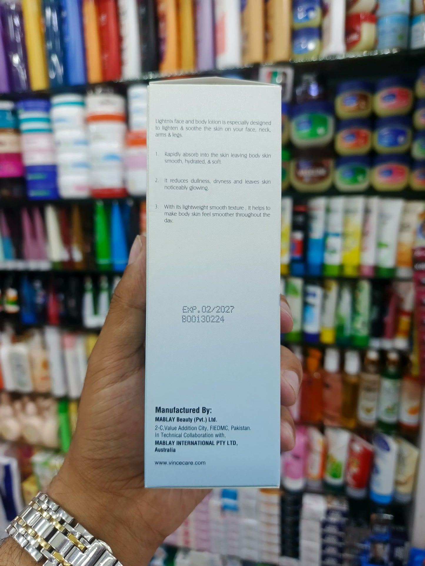 Vince, Lightnix Moisturizing face & lotion, 80ml