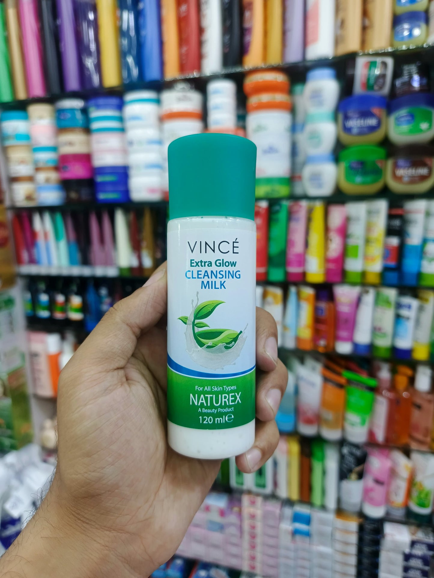 Vince, Extra glow cleansing milk, for all skin types, 120ml