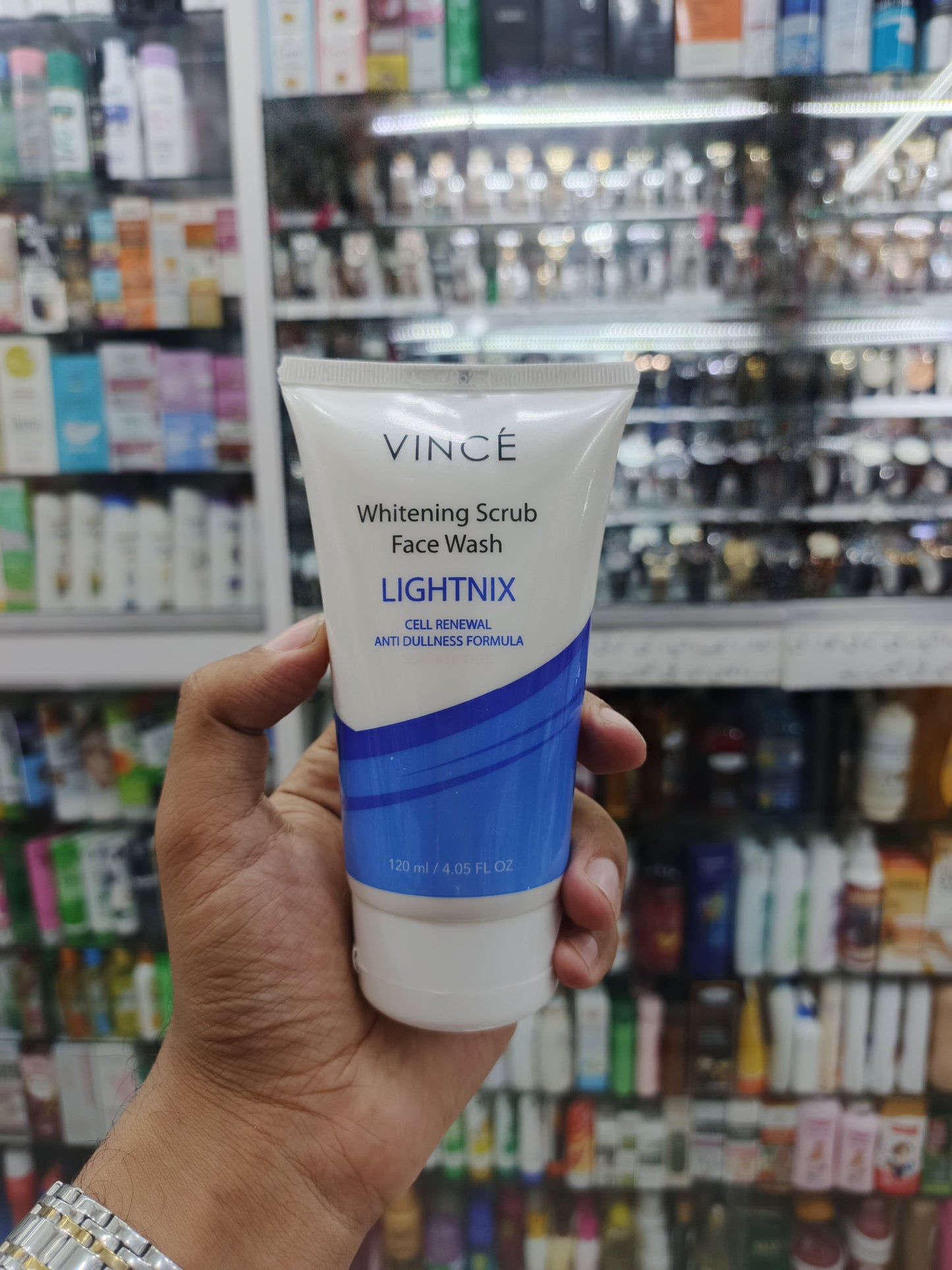 Vince ,Whitening scrub face wash, 120ml