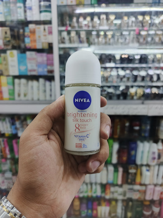 Nivea, Brighteing silk touch, deodrant, rollon, 50ml