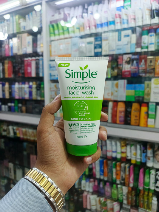 Simple, Moisturising facial wash, Vitamin B5+E, 150ml