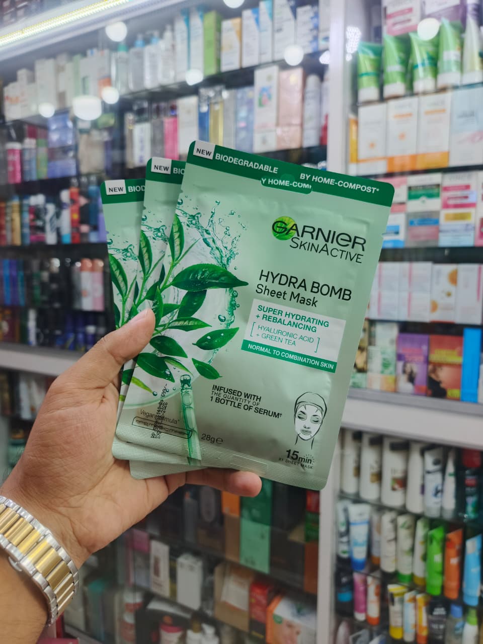 Garnier, Hyra bomb green tea serum sheet mask